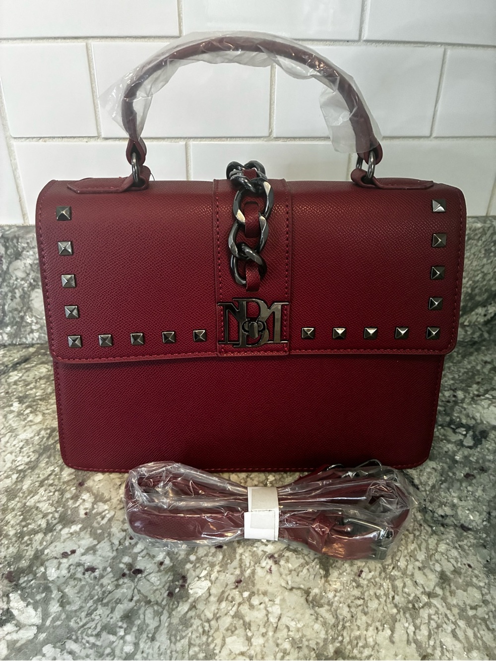 Badgley Mischka  Crossbody
